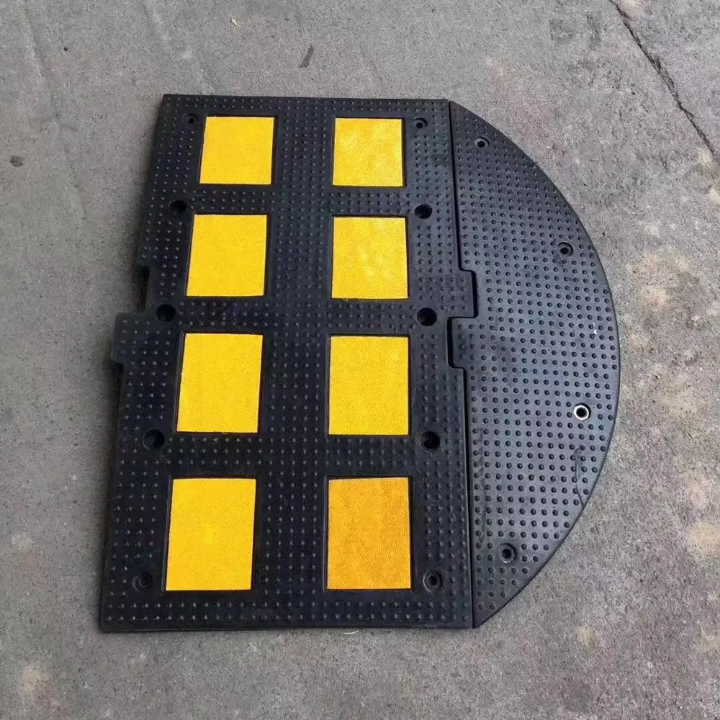 Durable Road Hump by Hiphen