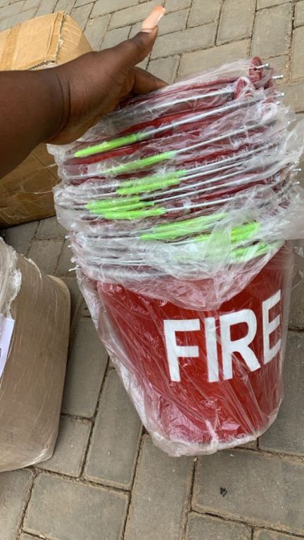 Emergency fire Bucket 12 liter by Hiphen