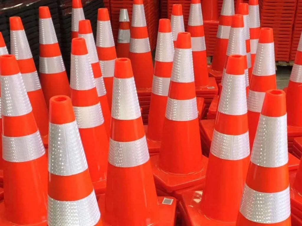 UrbanSafe 100cm PVC Cone by Hiphen