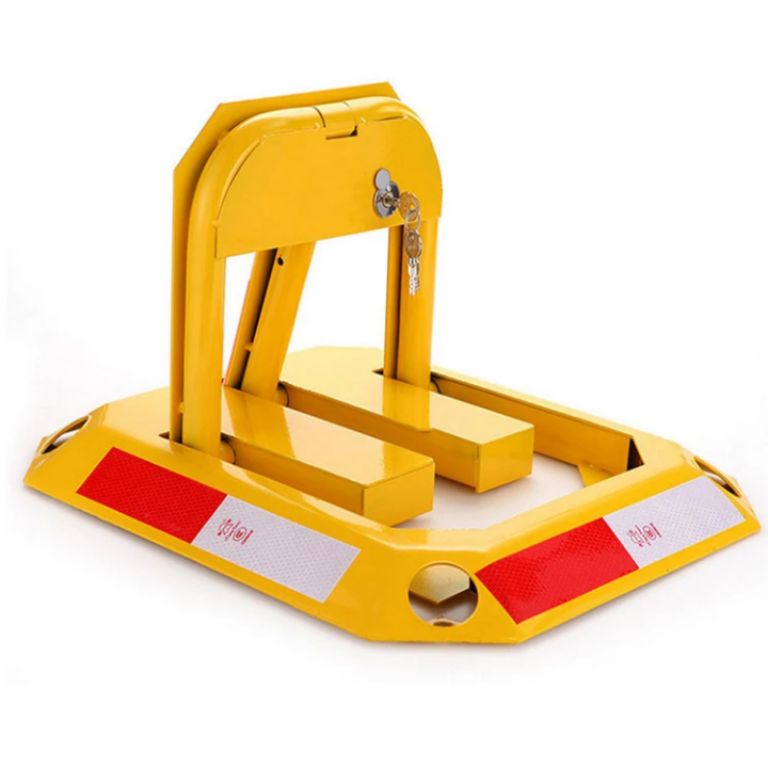 manual parking space protector by Hiphen