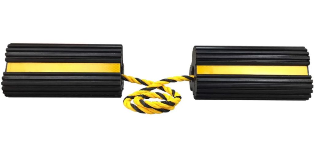 Rubber Landing Chock by Hiphen