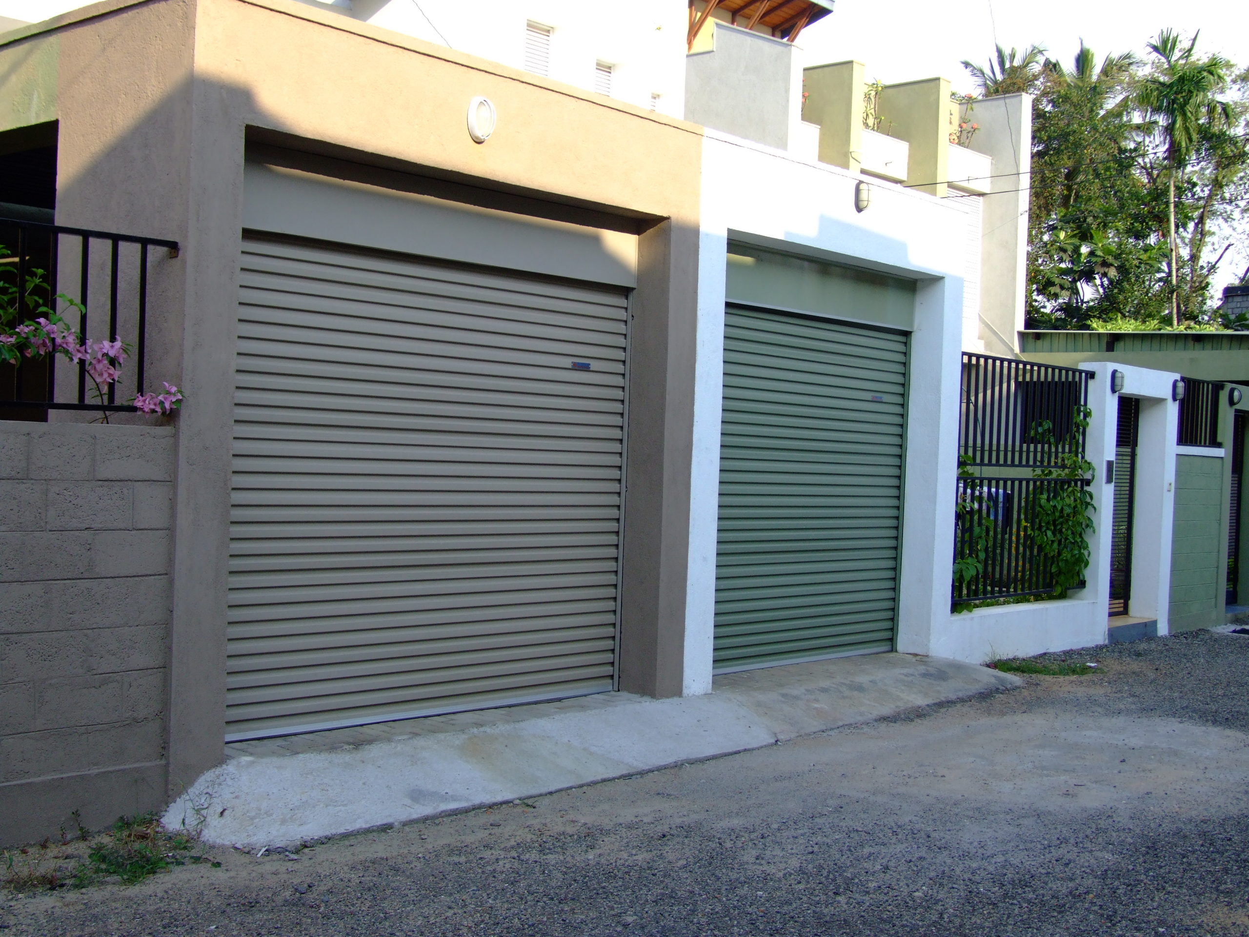 Industrial sectional doors/shutter by Hiphen solutions