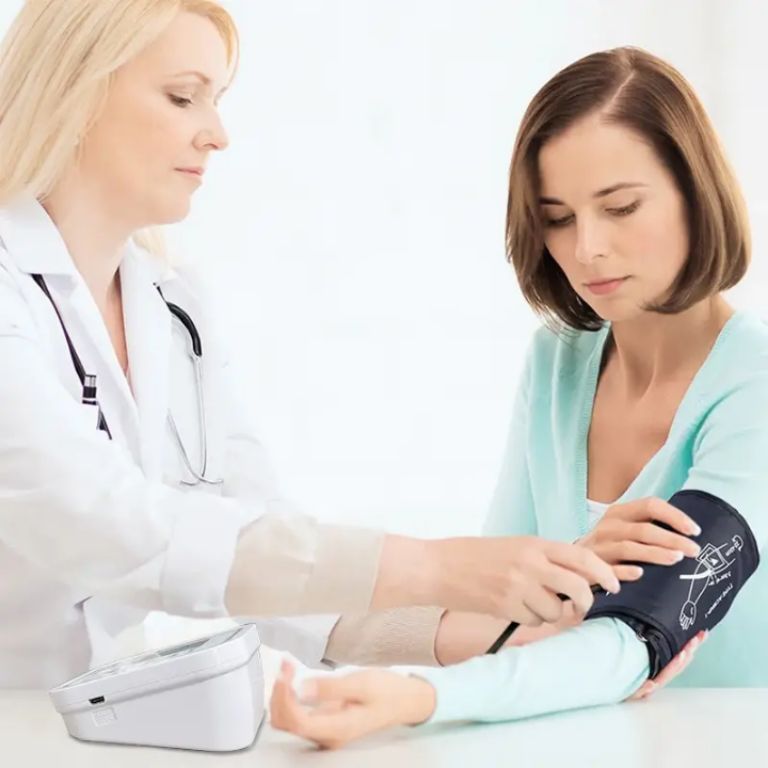 Battery-Operated BP Device by Scantrik