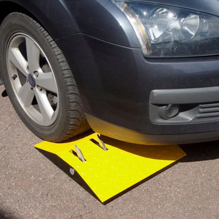 Tire Deflation Device by Hiphen solutions