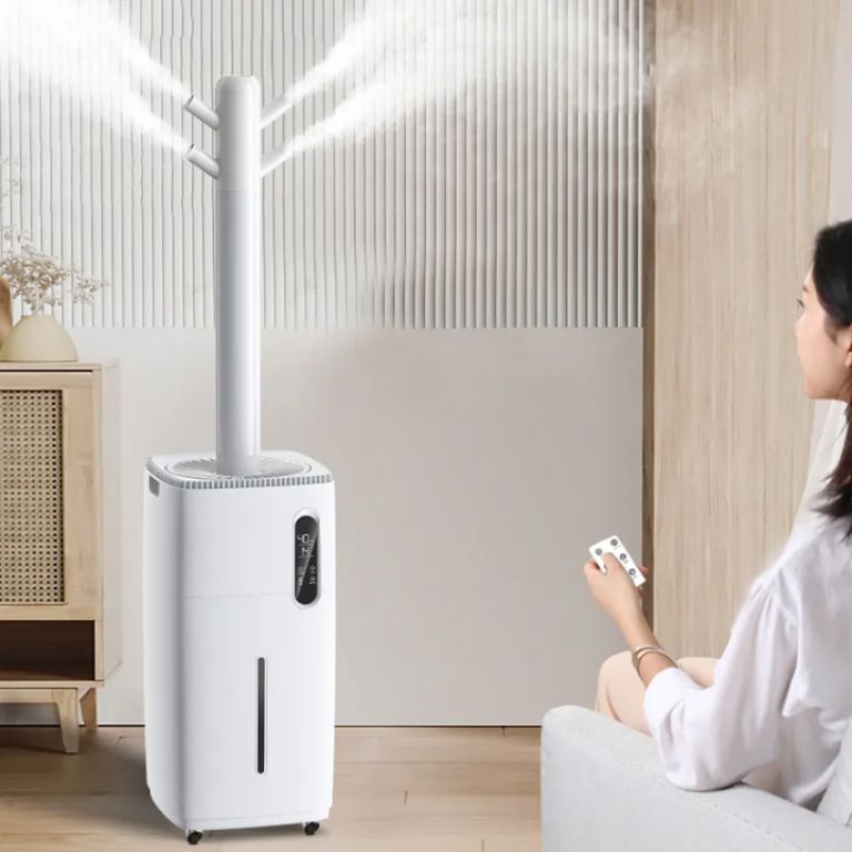 Fine Mist Humidifier by Scantrik