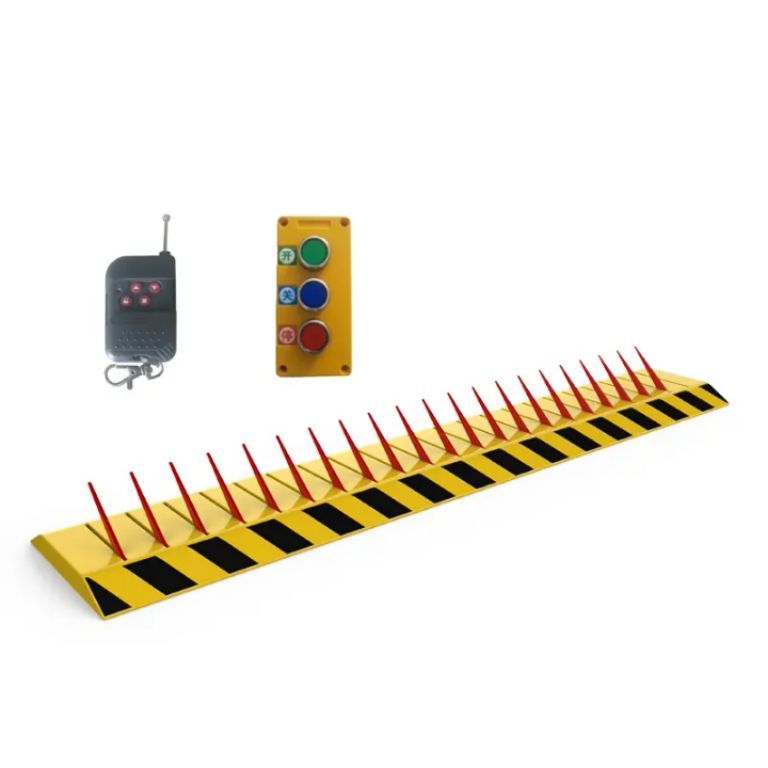 4-Meter Road Spike Obstacle by Hiphen solutions