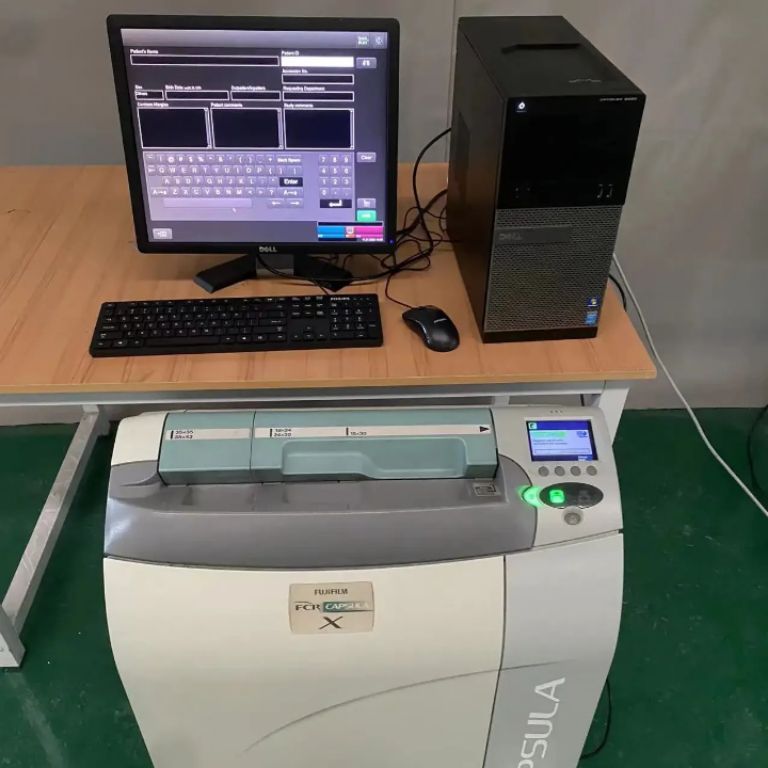 AGFA CR30-X Radiographic Imaging Equipment with Dual Cassettes by Scantrik