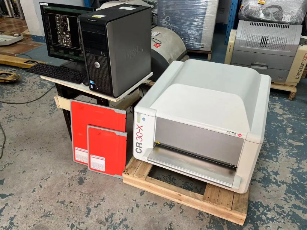 AGFA CR30-X Radiographic System with Workstation & Two Cassettes by Scantrik