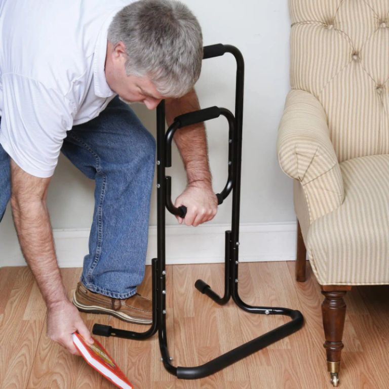 Bandwagon Chair Lift Stand Assist Aid by Scantrik