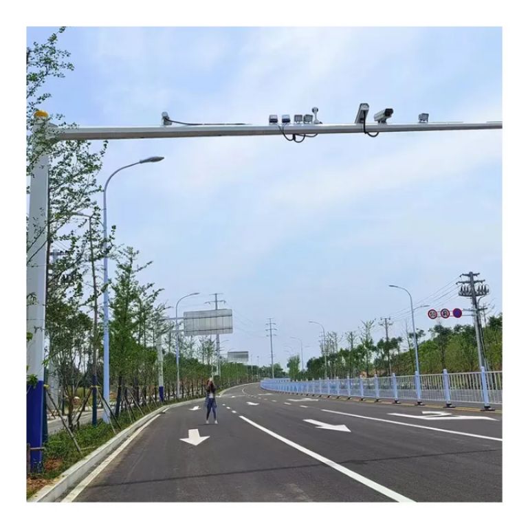 2m Split Traffic Signal Pole by Hiphen solutions