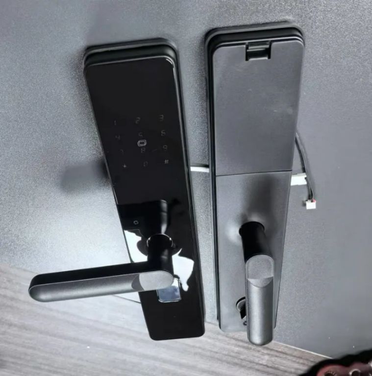 ALPHAR A1 Home Access Lock by Hiphen solutions