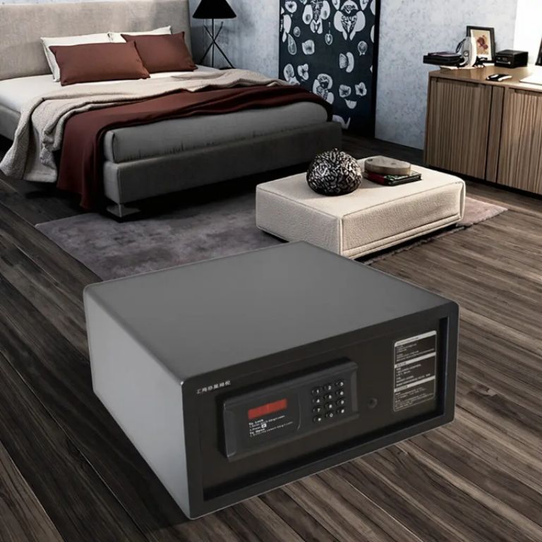 Medium 42E Steel Safe Box by Hiphen solutions