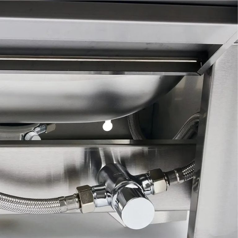 Wall-mounted hygiene sink by Scantrik