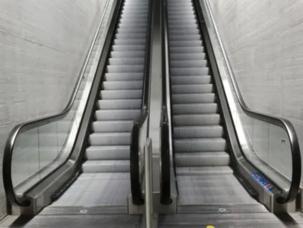 High-Traffic Escalator by Home lift elevator