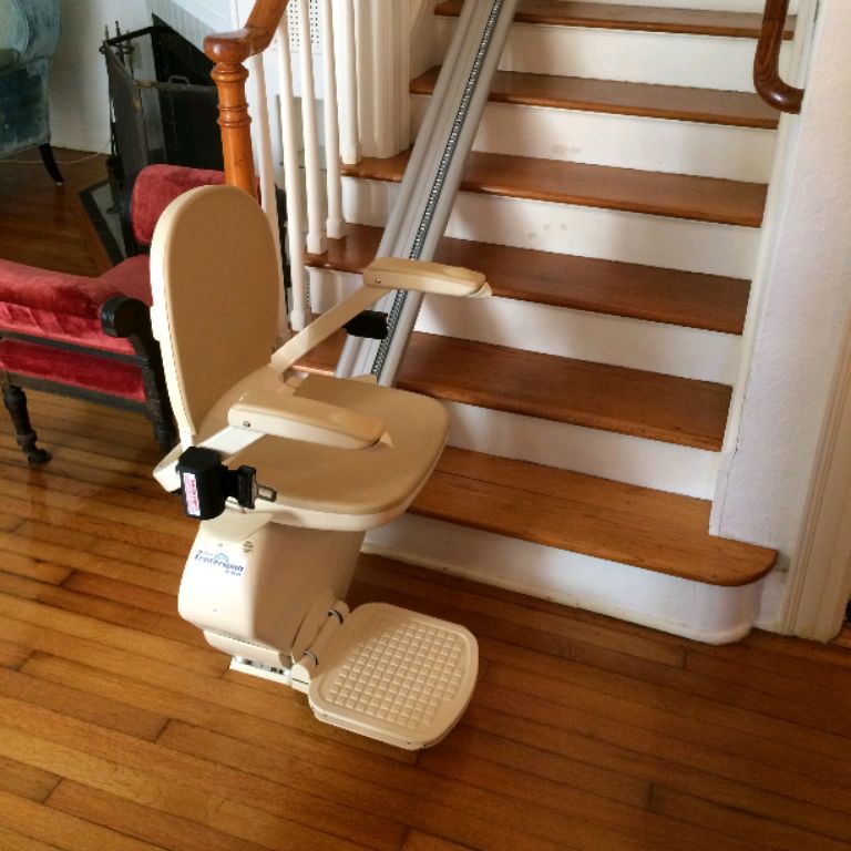 Compact Stair Lift by Home lift elevator