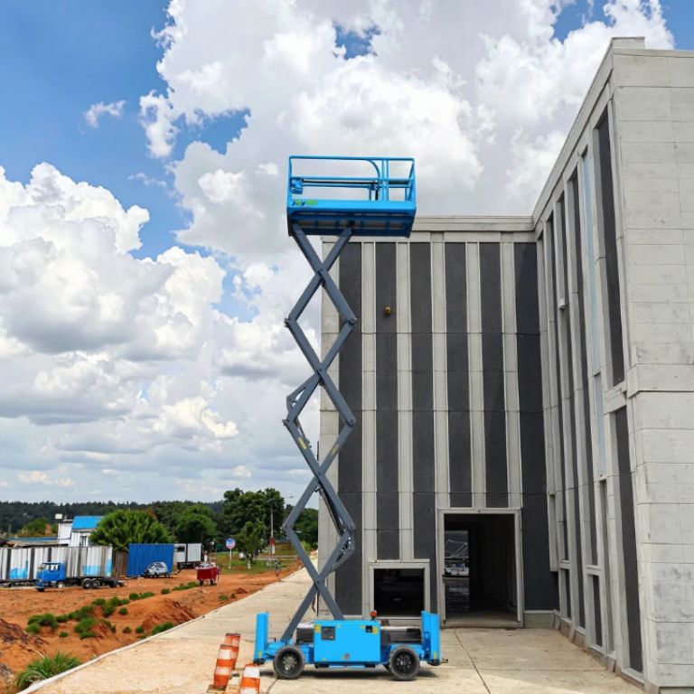 Outdoor Duty Diesel Lifting Table by Home lift elevator