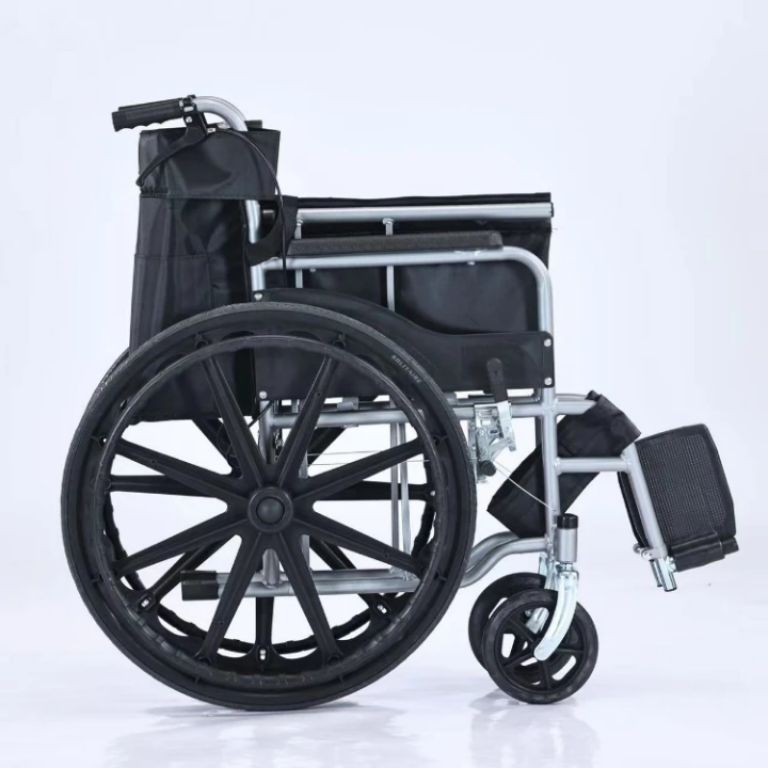 commode wheelchair by Scantrik