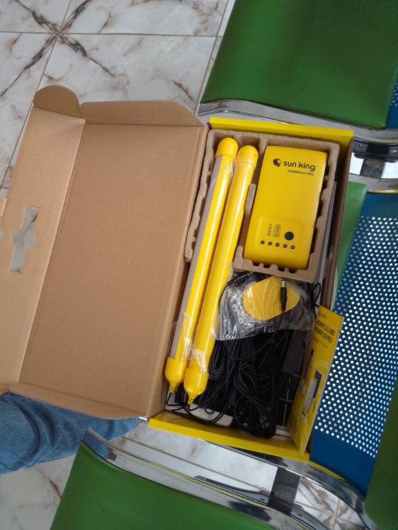 SunKing HomePlus Pro Solar Backup Power System with 38.4Wh Battery by LUMETT
