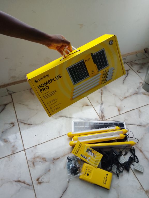 SunKing HomePlus Pro Solar Energy Kit with High-Capacity 38.4Wh Battery by LUMETT