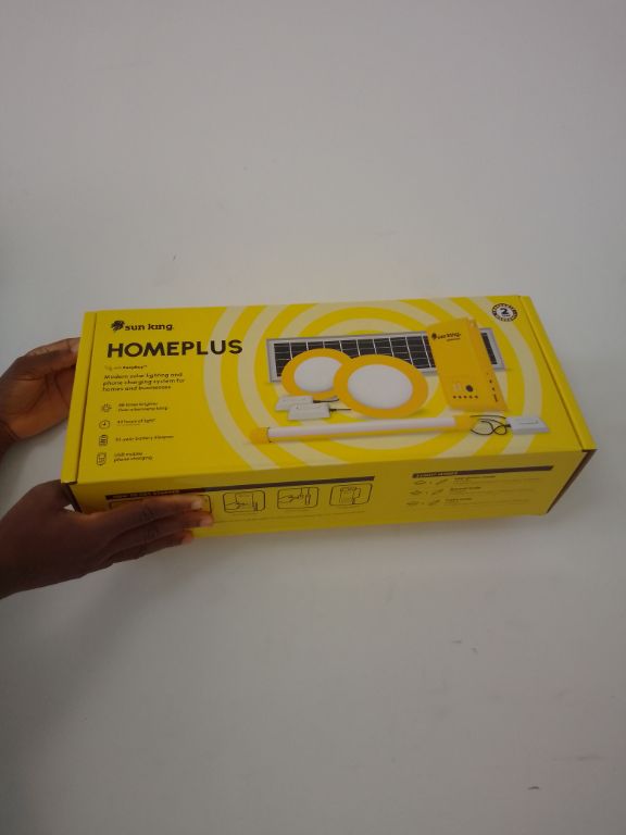 SunKing HomePlus Solar Power System with Long-Lasting Battery Storage by LUMETT