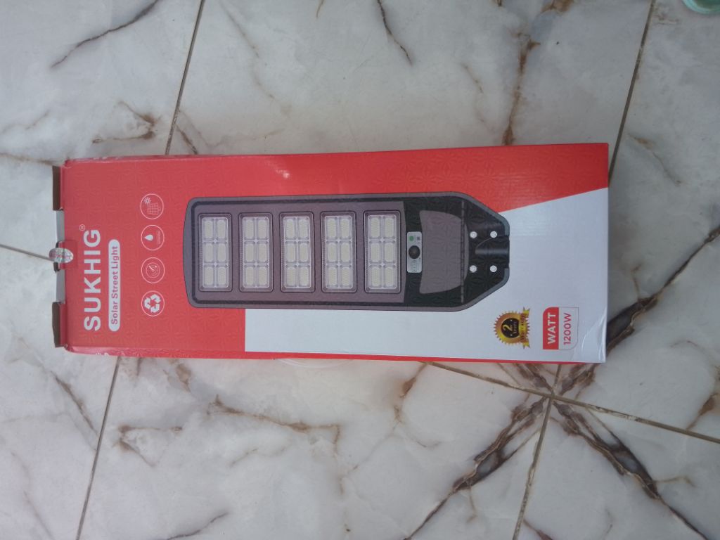 SUKHIG 1200W Solar Security Street Light for Enhanced Outdoor Protection by LUMETT