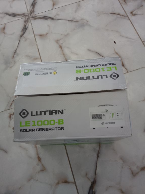 LUTIAN LE1000-B Portable Energy Station | 960Wh LiFePO4 | 1000W by LUMETT