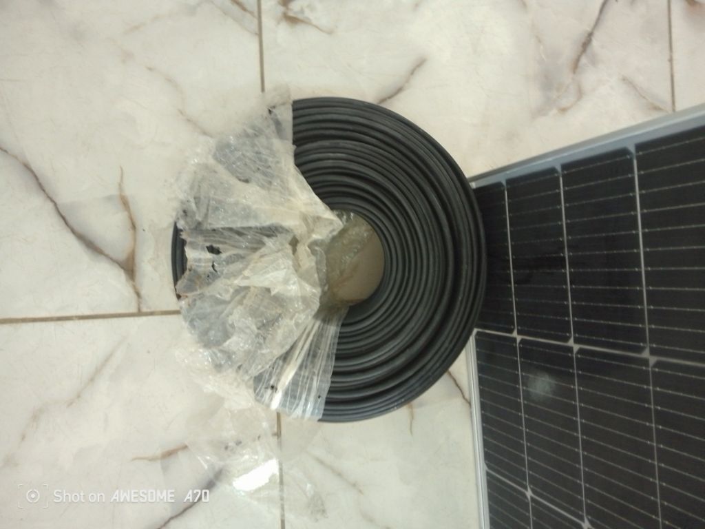 Galaxy Solar PV DC Cable 2 Core x 4mm 100 Metre Roll Black By Lumett
