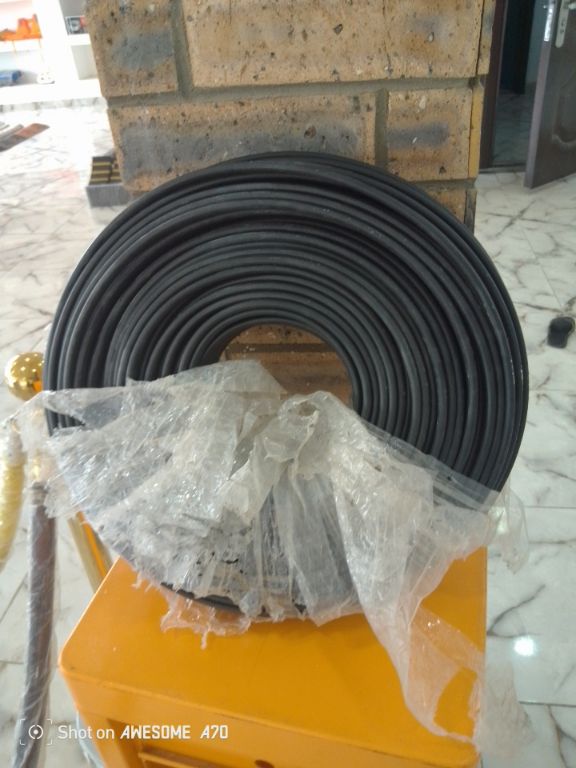 Galaxy Solar PV DC Cable 2 Core x 4mm 100metre Roll Black By Lumett