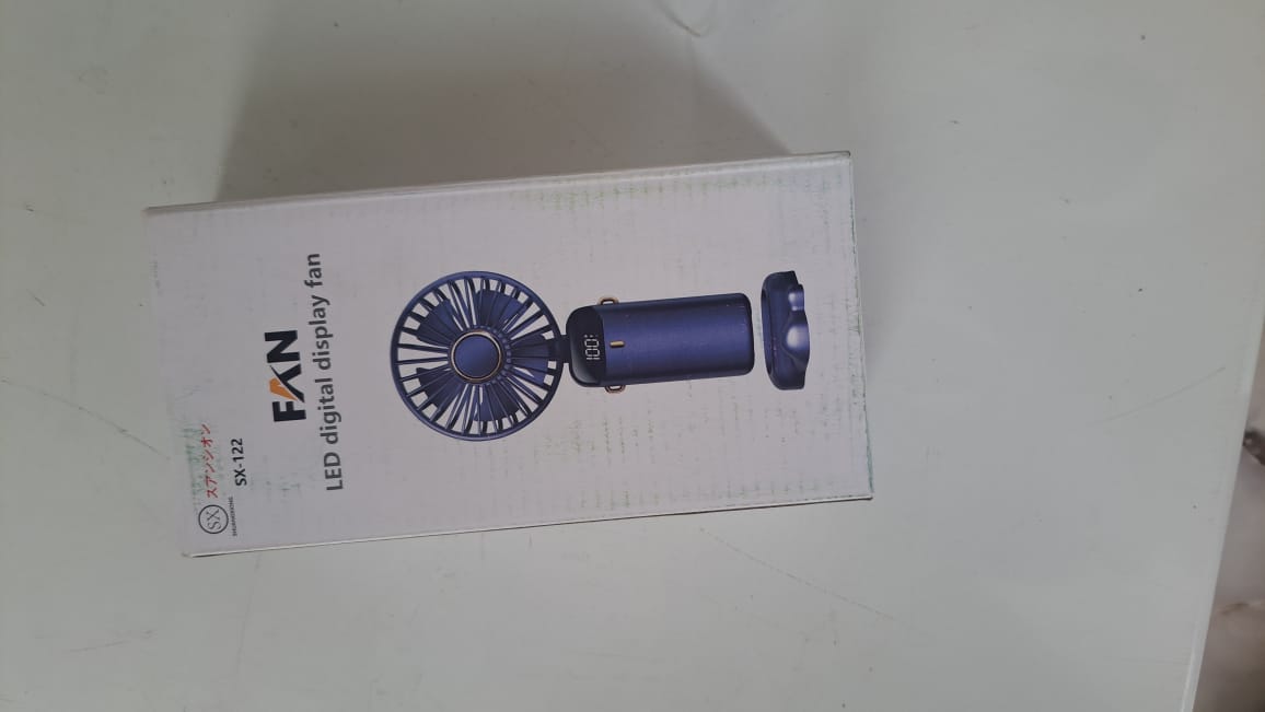 LED digital display fan By Lumett