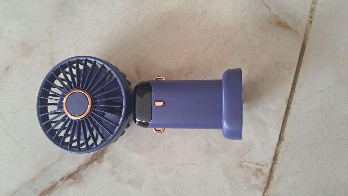 LED digital display fan By Lumett