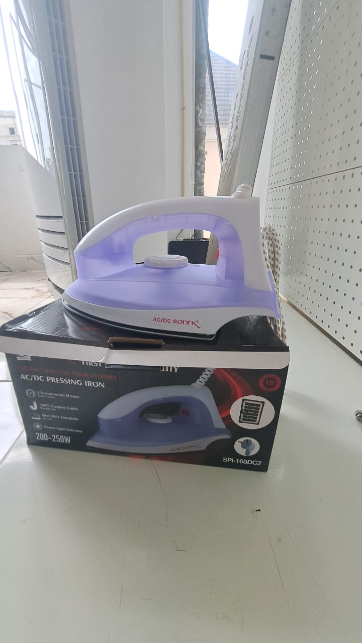 SONIK DC pressing iron by Lumett
