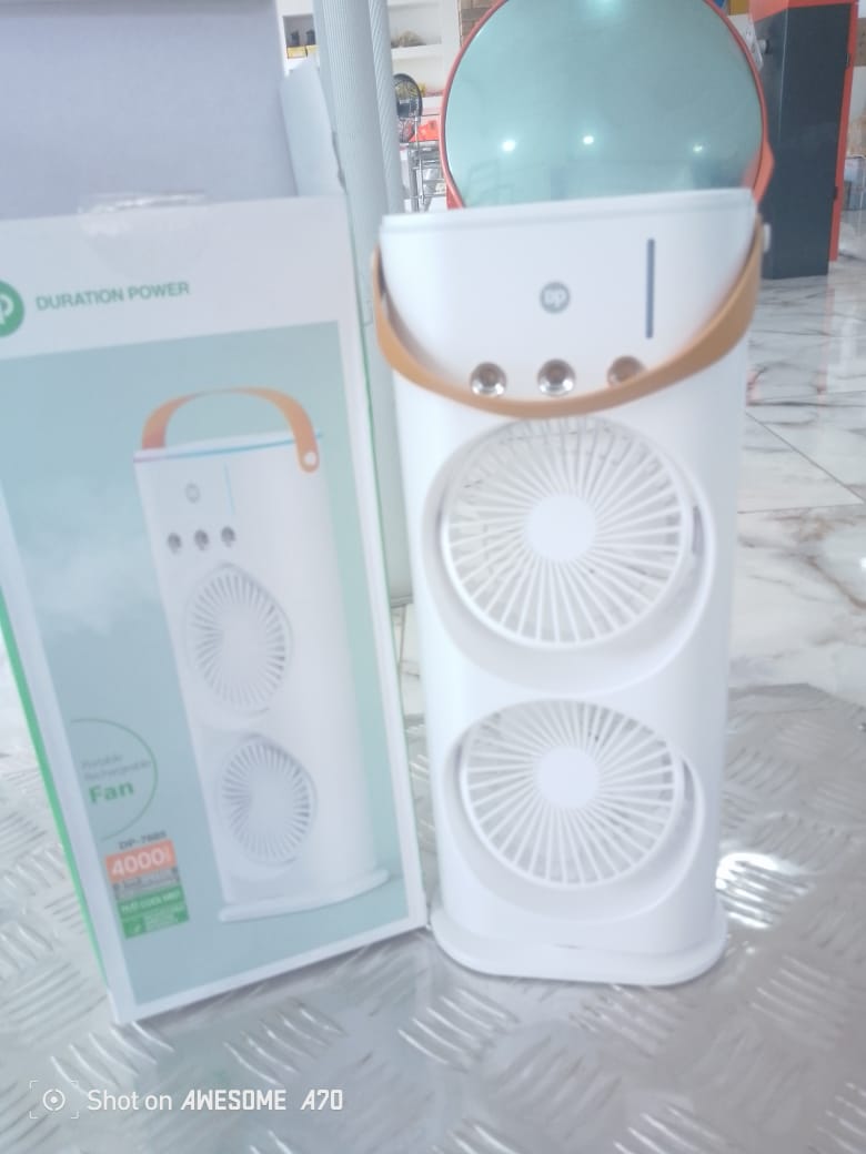 DP portable rechargeble fan By Lumett