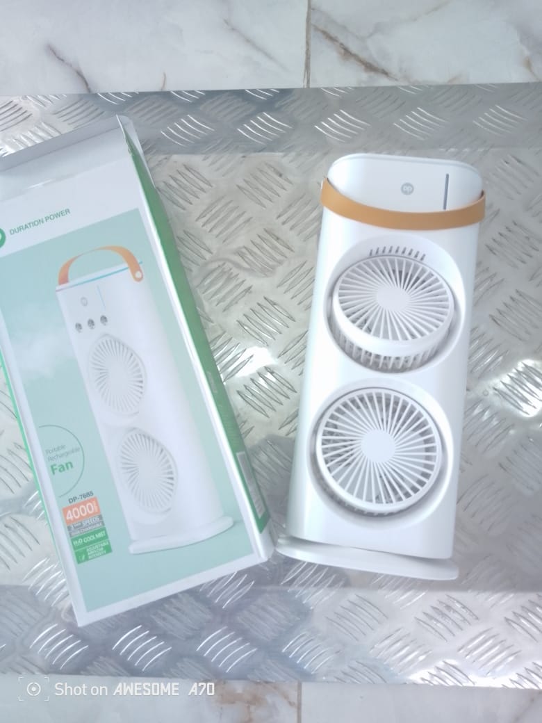 DP portable rechargeble fan By Lumett